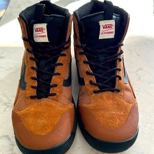 Vans UltraRange EXO MTE-1 Hi Sneaker  sz 11